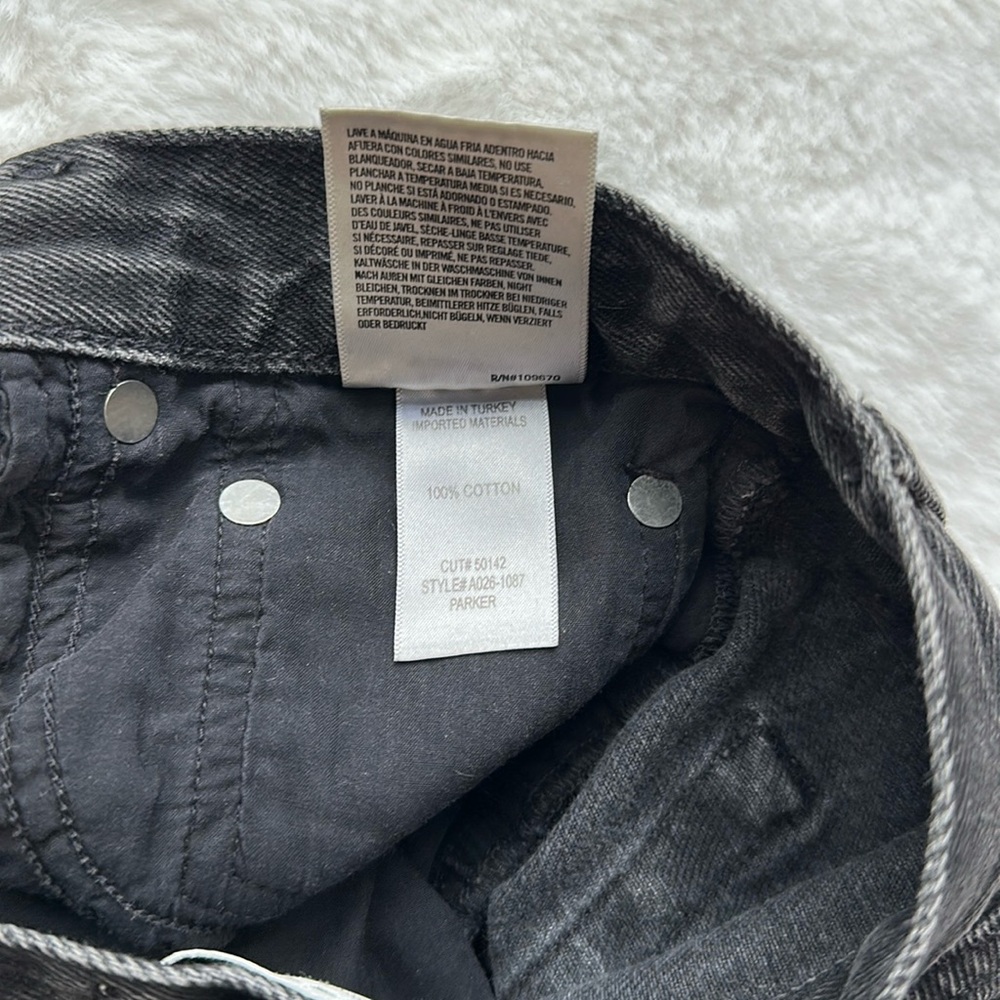 AGOLDE Parker Cut off Denim Shorts in Tidal Washed Black size 25 - Picture 6 of 7